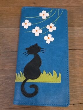 Lavishy Blue Floral Cat Appliqué Wallet. NEW